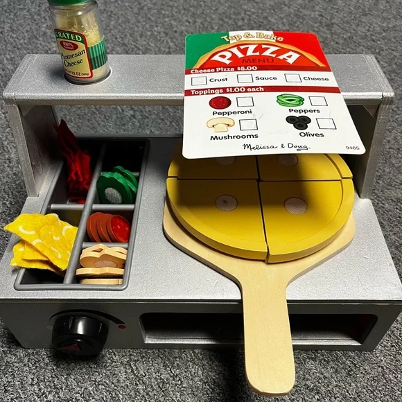 Melissa & Doug Top & Bake Pizza Counter - Picture 2 of 9